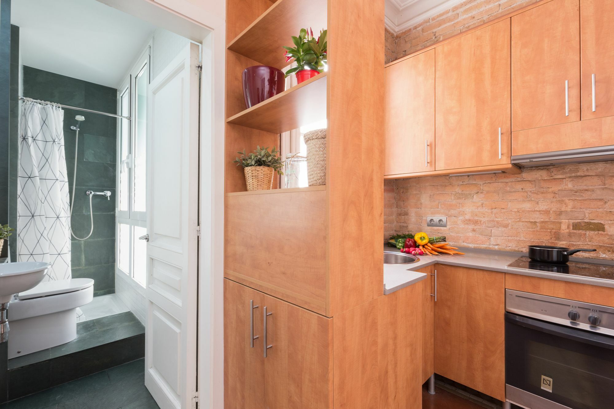ברצלונה Montaber Apartment - Gran Via - Rocafort מראה חיצוני תמונה